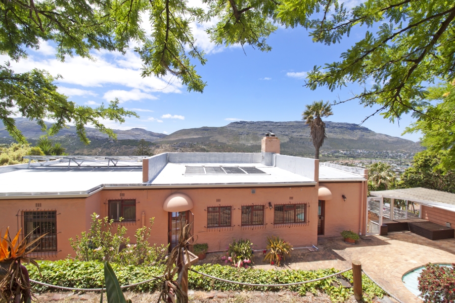 3 Bedroom Property for Sale in Fish Hoek Western Cape